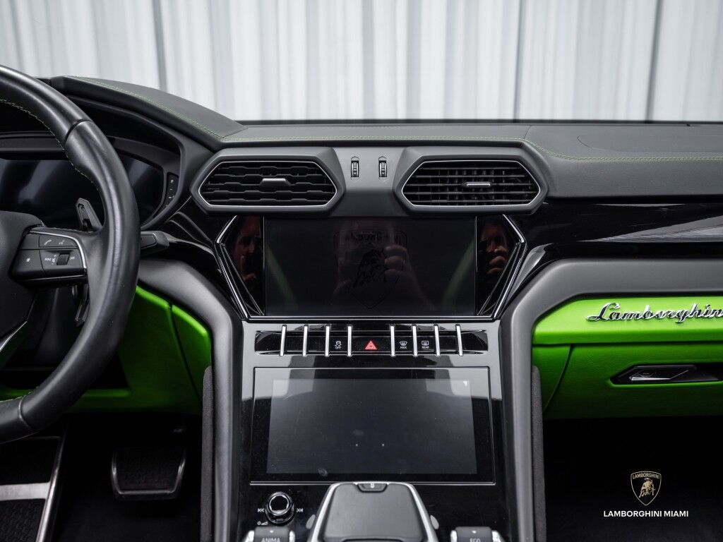 2023 Lamborghini Urus S North Miami Beach FL