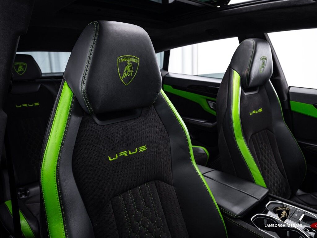 2023 Lamborghini Urus S North Miami Beach FL