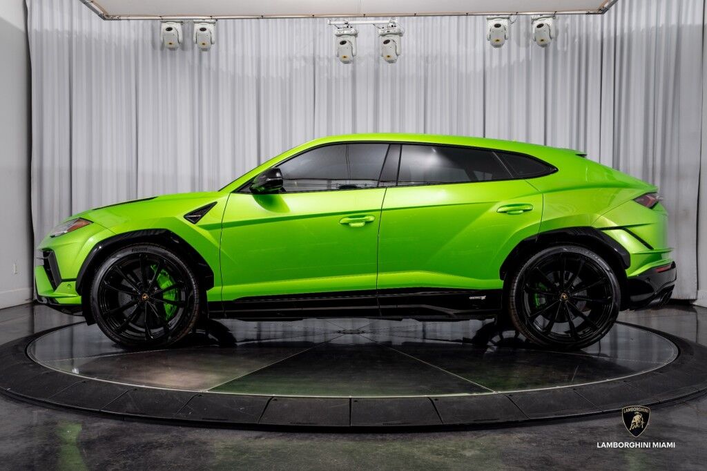 2023 Lamborghini Urus S North Miami Beach FL
