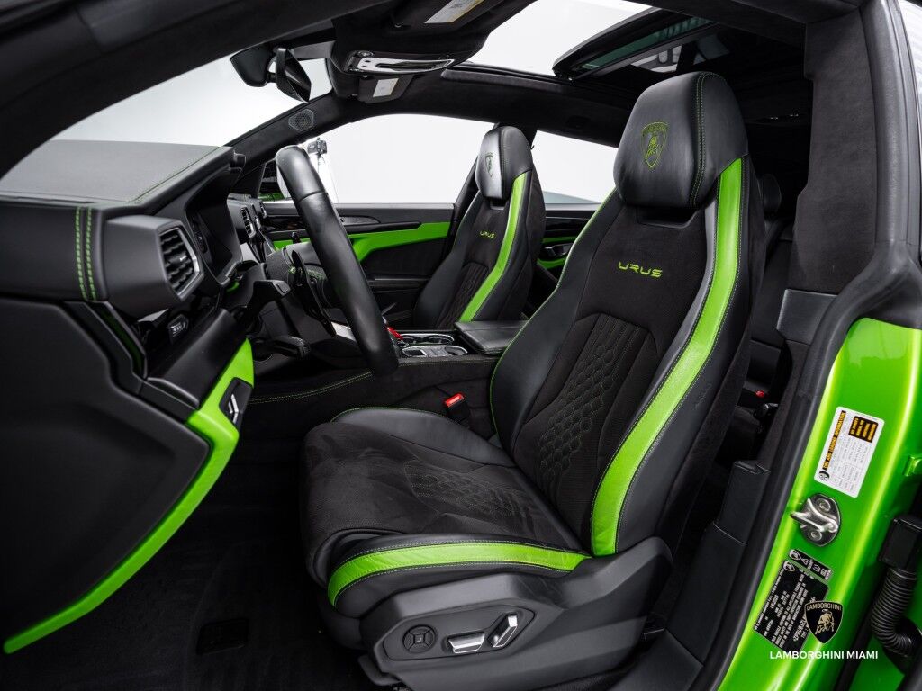 2023 Lamborghini Urus S North Miami Beach FL