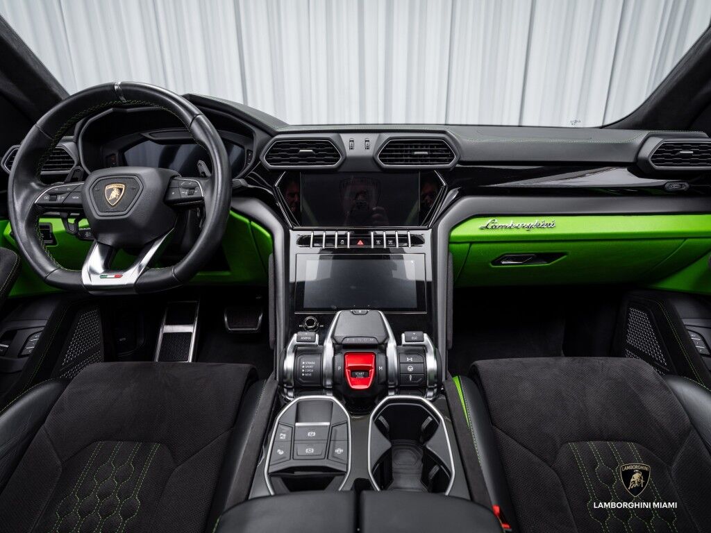 2023 Lamborghini Urus S North Miami Beach FL