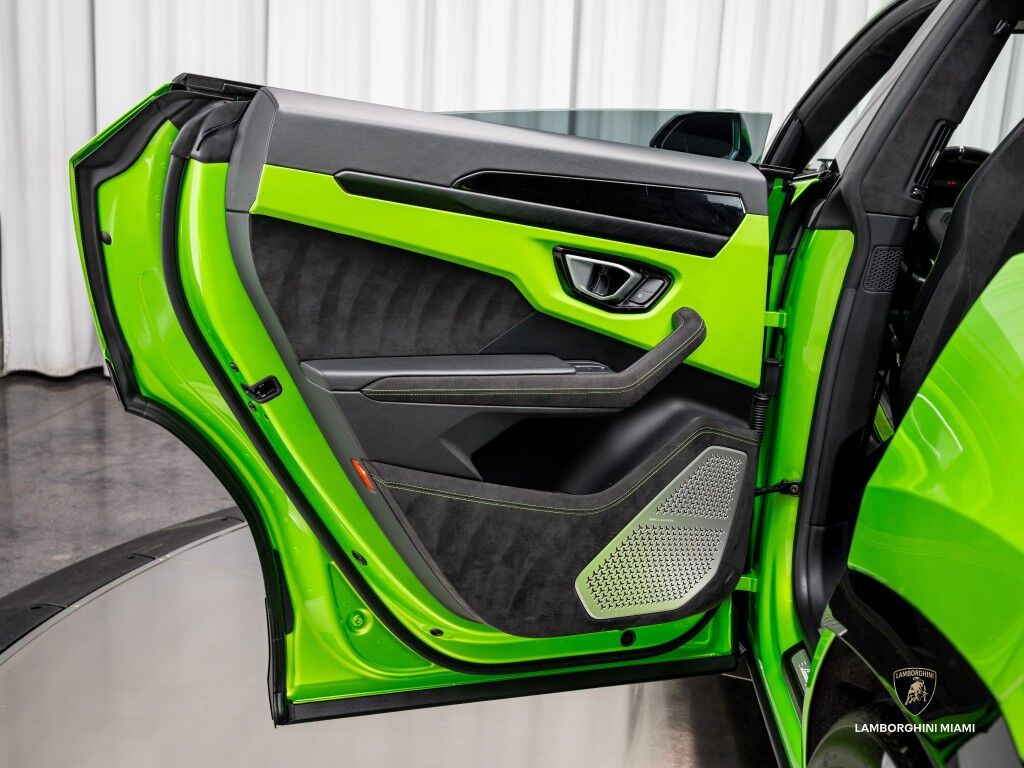 2023 Lamborghini Urus S North Miami Beach FL