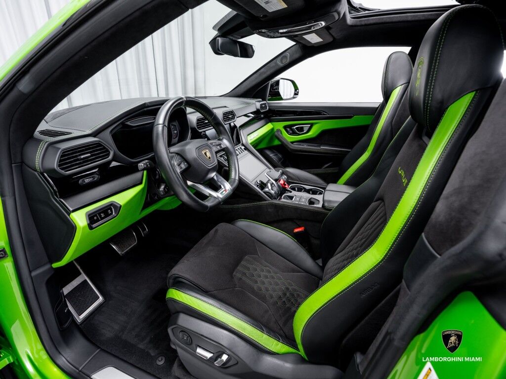 2023 Lamborghini Urus S North Miami Beach FL