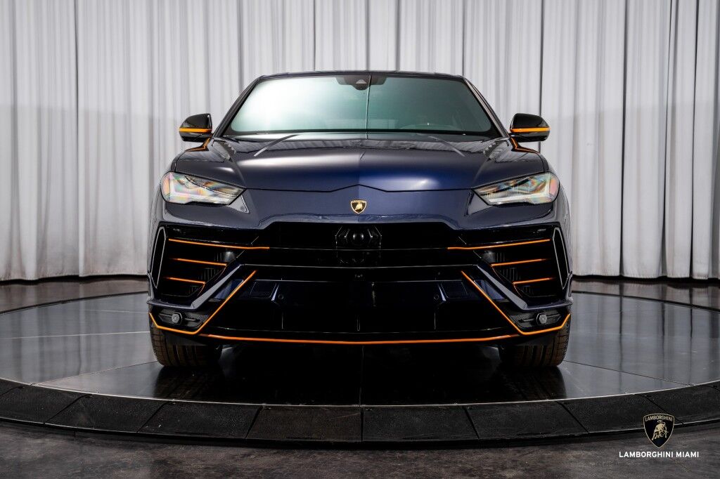 2023 Lamborghini Urus S