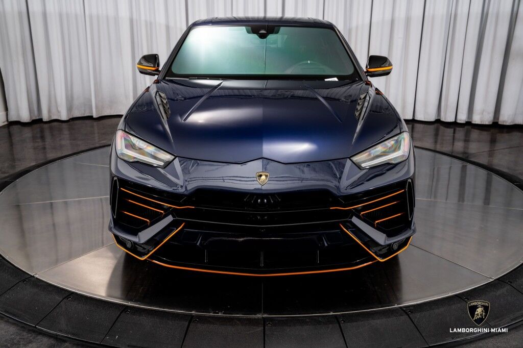 2023 Lamborghini Urus S