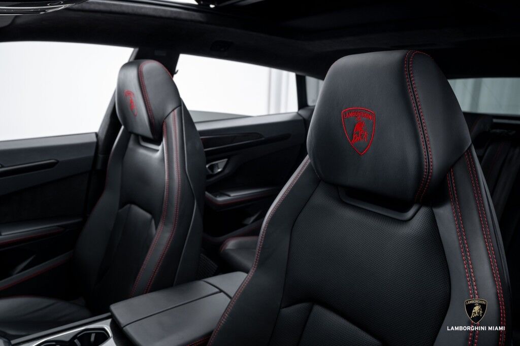 2023 Lamborghini Urus S North Miami Beach FL