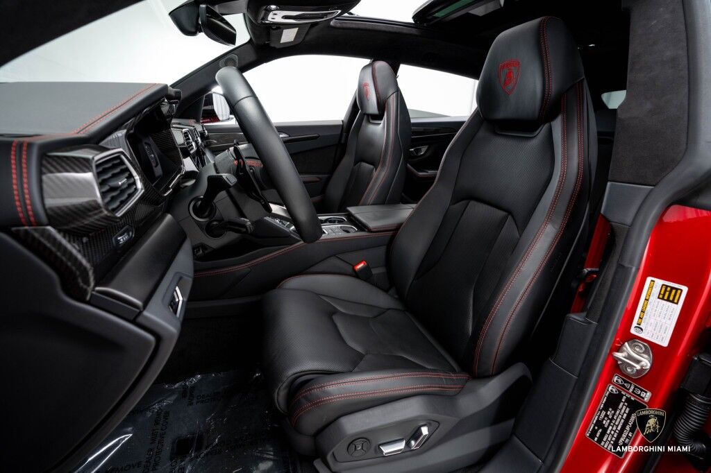 2023 Lamborghini Urus S North Miami Beach FL