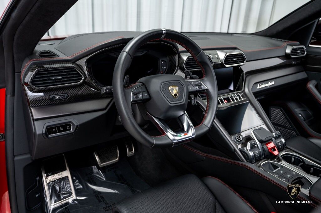 2023 Lamborghini Urus S North Miami Beach FL