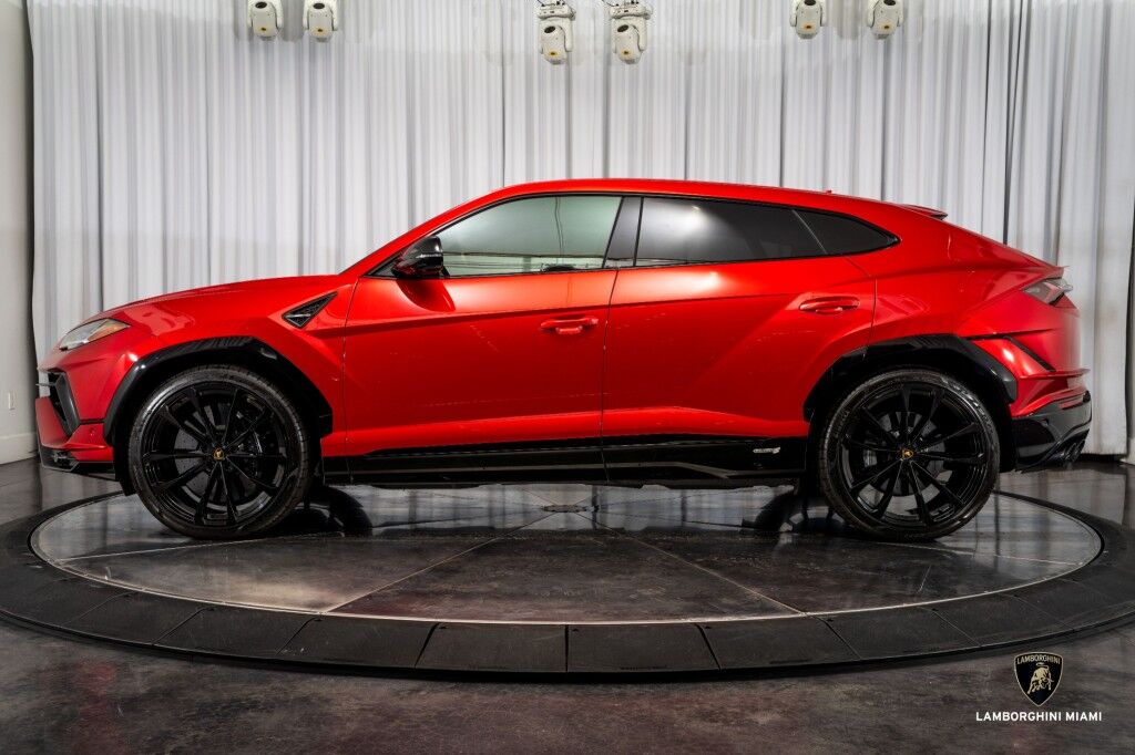 2023 Lamborghini Urus S North Miami Beach FL