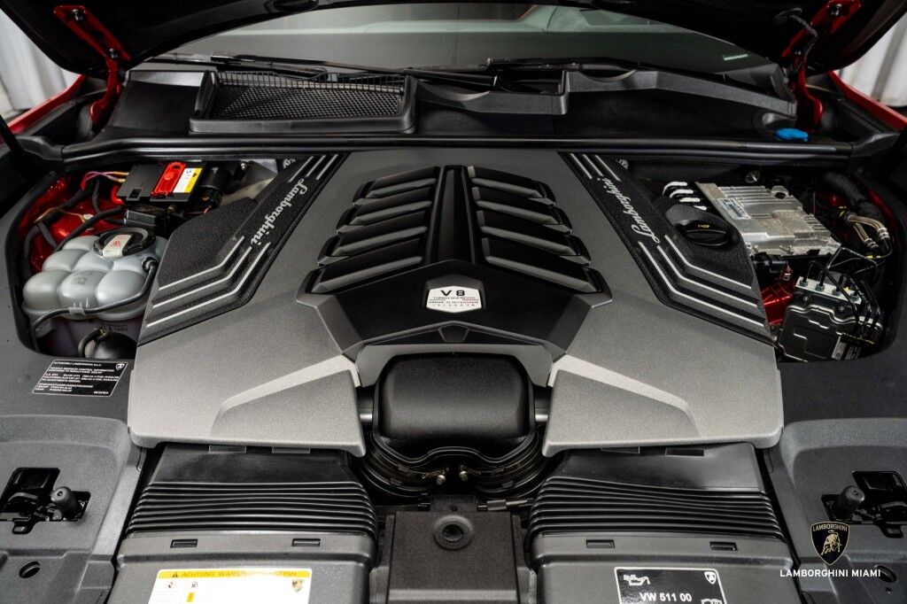 2023 Lamborghini Urus S North Miami Beach FL