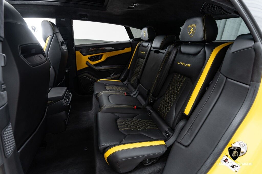 2023 Lamborghini Urus S North Miami Beach FL