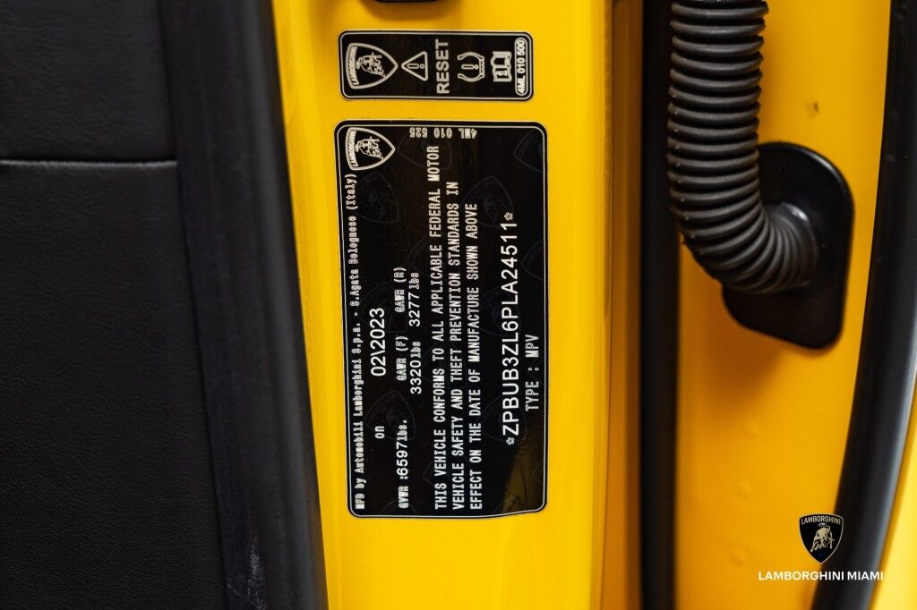 2023 Lamborghini Urus S North Miami Beach FL