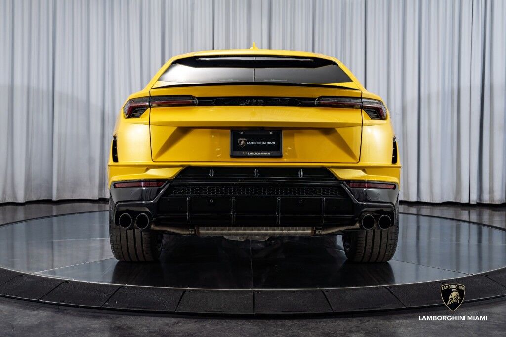 2023 Lamborghini Urus S North Miami Beach FL