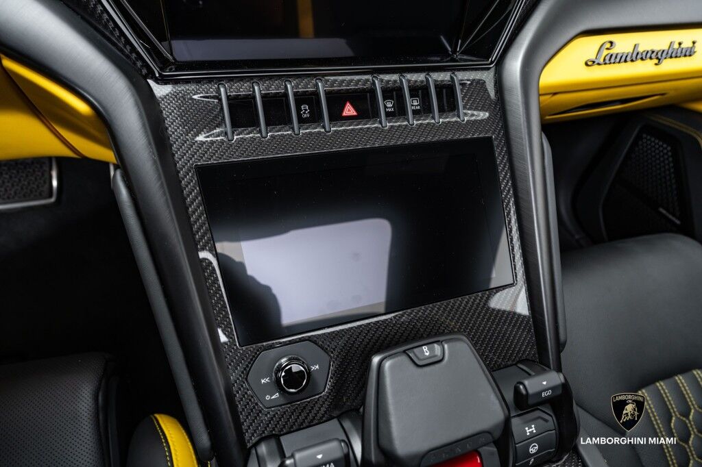 2023 Lamborghini Urus S North Miami Beach FL