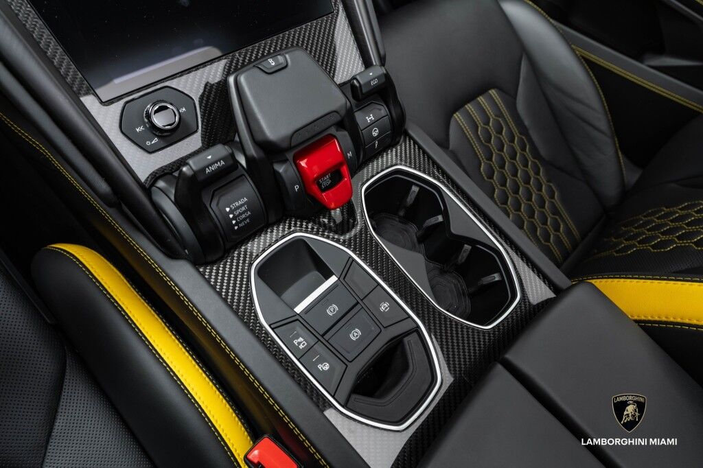2023 Lamborghini Urus S North Miami Beach FL