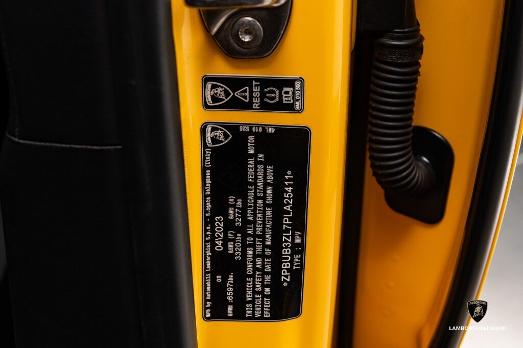 2023 Lamborghini Urus S North Miami Beach FL