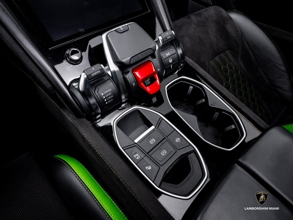 2023 Lamborghini Urus S North Miami Beach FL