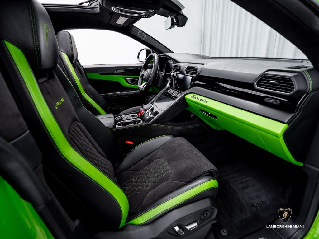 2023 Lamborghini Urus S North Miami Beach FL