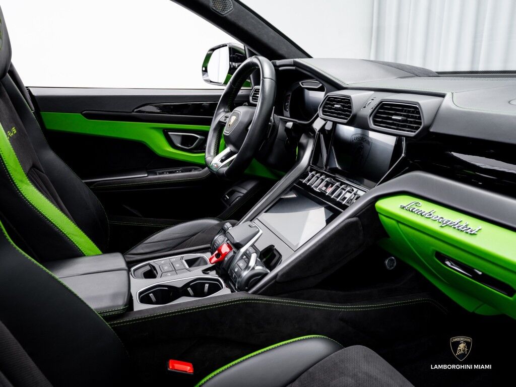 2023 Lamborghini Urus S North Miami Beach FL