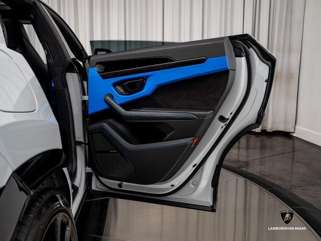 2023 Lamborghini Urus S North Miami Beach FL