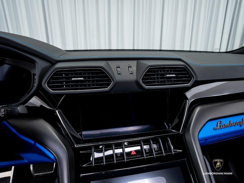 2023 Lamborghini Urus S North Miami Beach FL