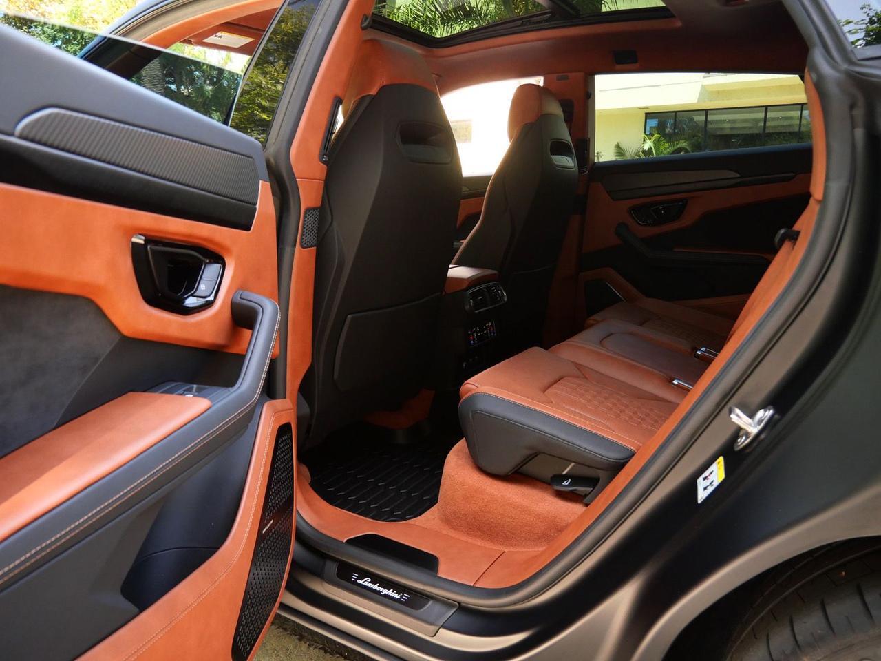 2023 Lamborghini Urus S S Lawrence KS