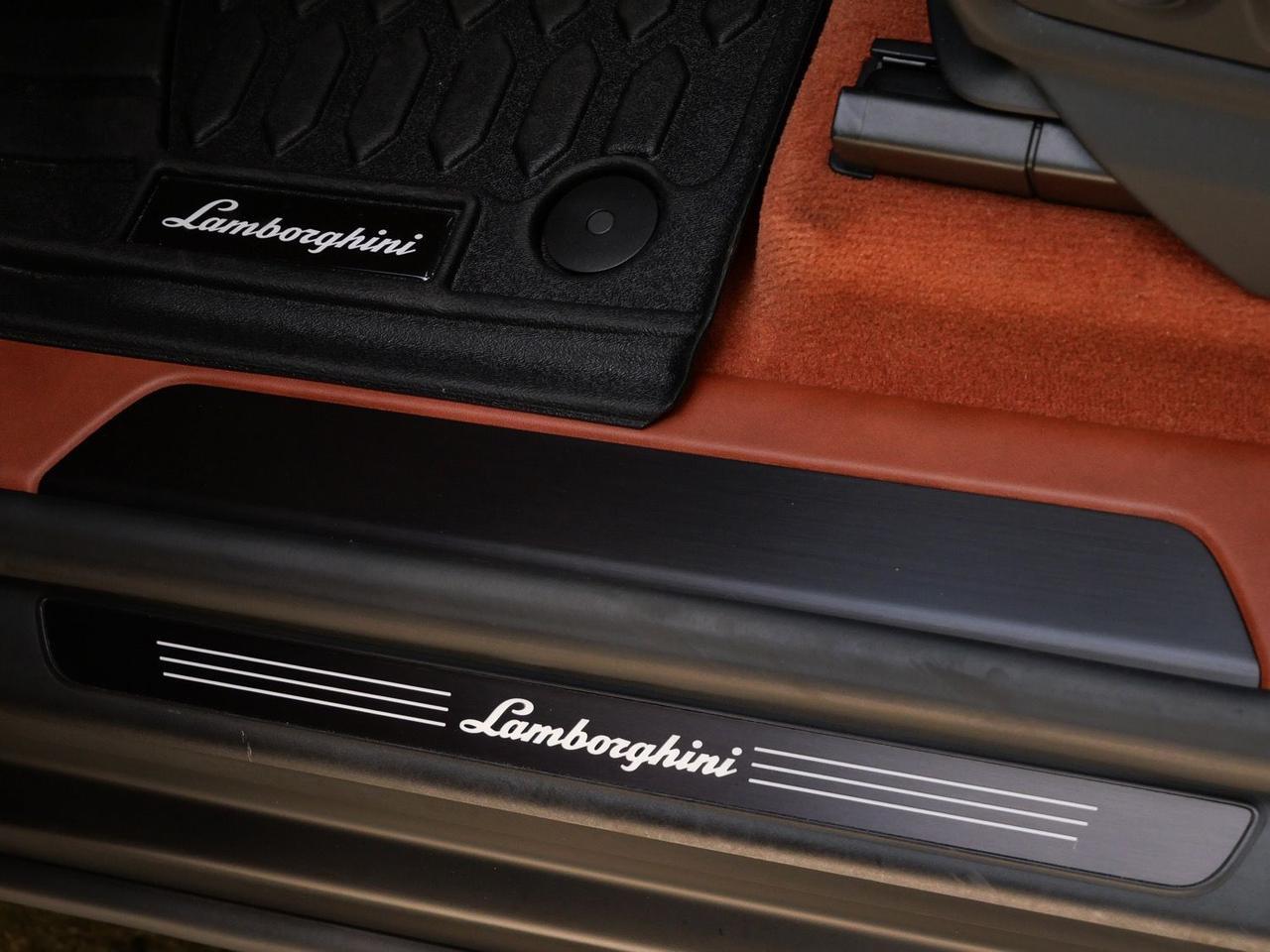 2023 Lamborghini Urus S S Lawrence KS