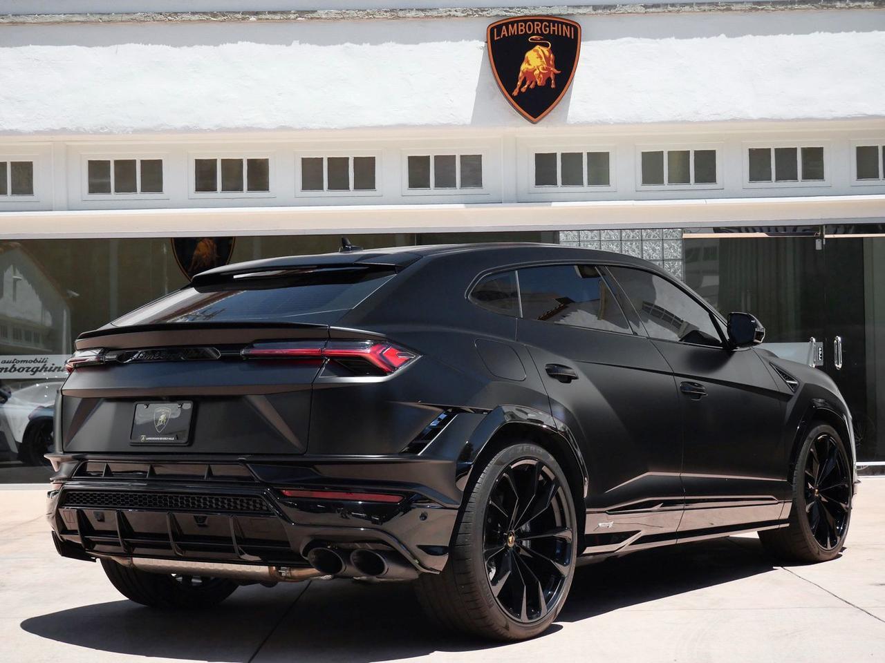 2023 Lamborghini Urus S S Lawrence KS