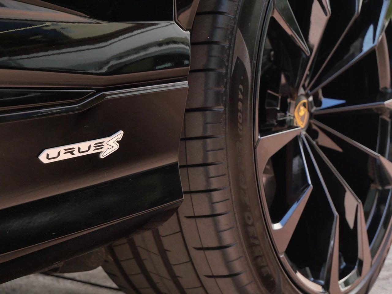 2023 Lamborghini Urus S S Lawrence KS