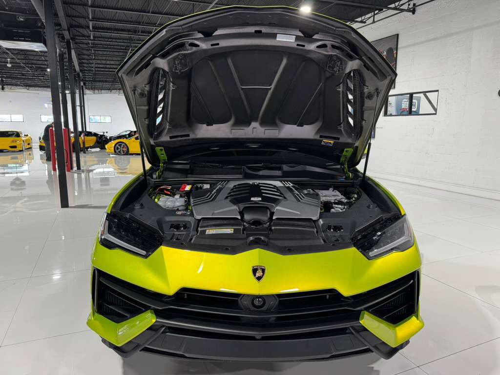 2023 Lamborghini Urus S Verde Citrea paint, Arancio/Nero interior, Sensonum audio system AND MUCH MORE!! Fort Lauderdale FL