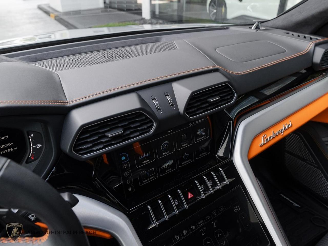 2023 Lamborghini Urus S West Palm Beach FL