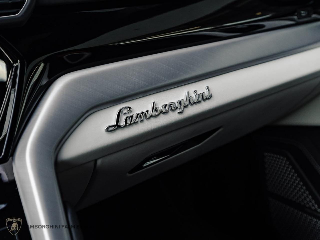 2023 Lamborghini Urus S West Palm Beach FL