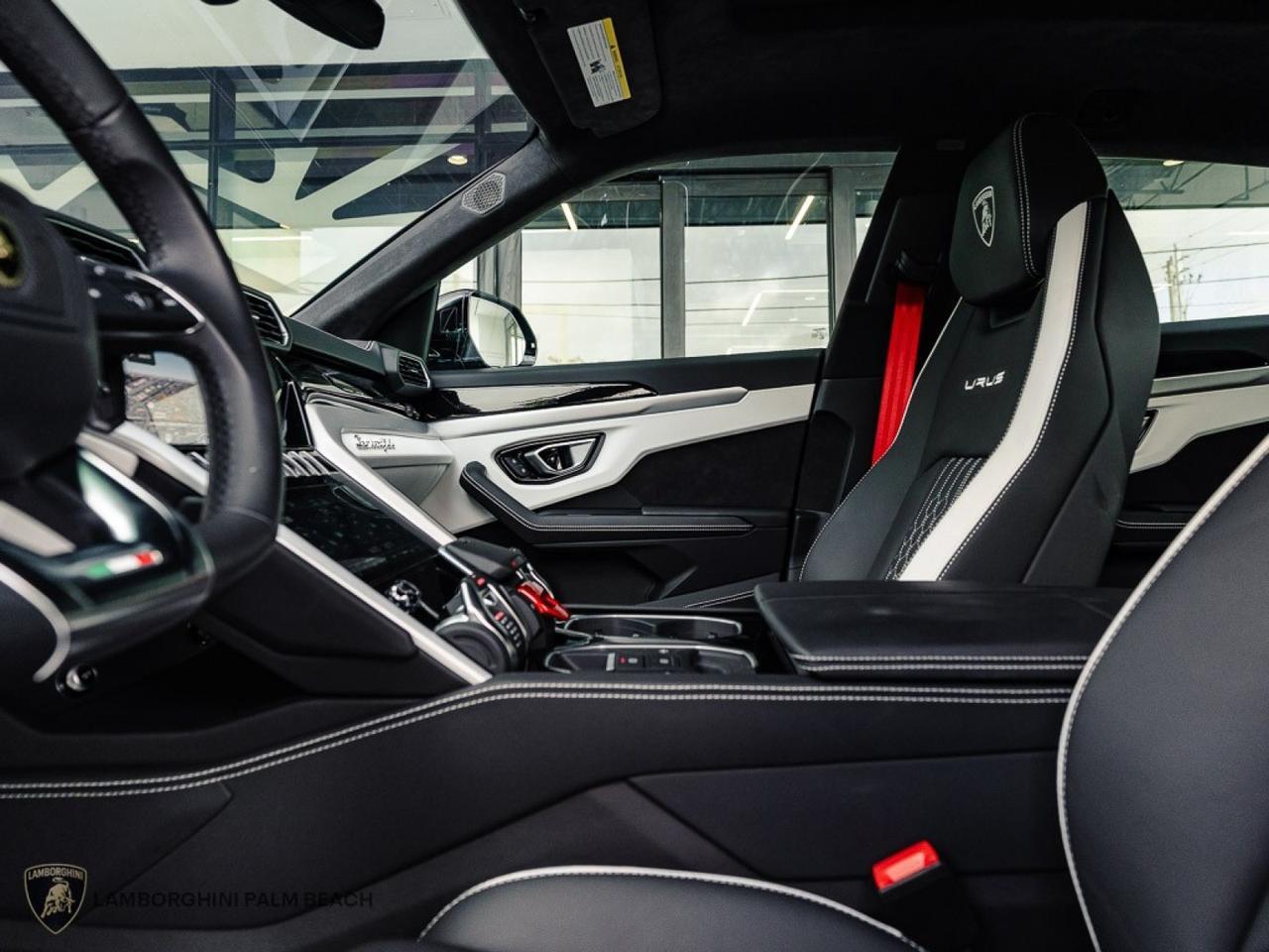 2023 Lamborghini Urus S West Palm Beach FL