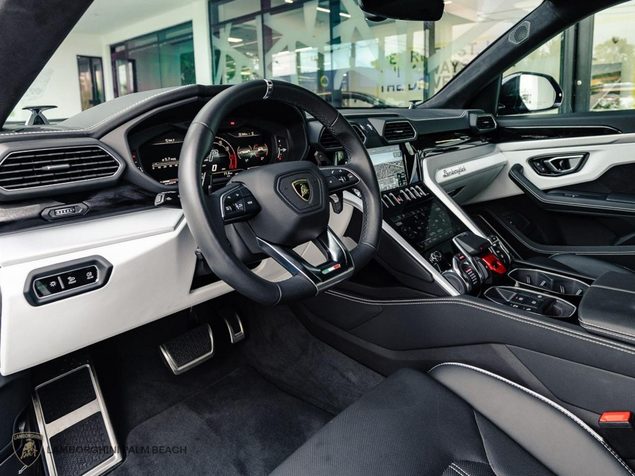 2023 Lamborghini Urus S West Palm Beach FL