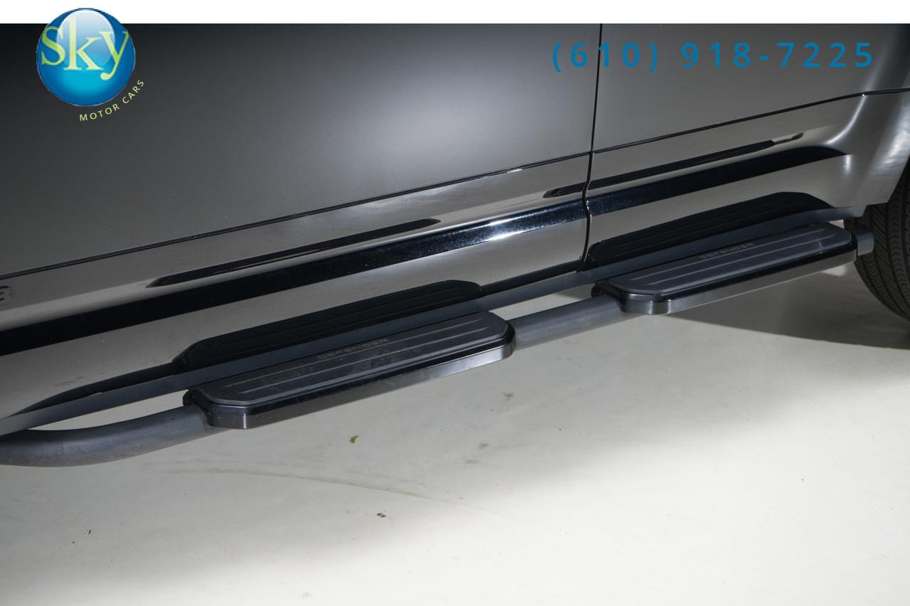 2023 Land Rover Defender 110 AWD V8 4WD West Chester PA