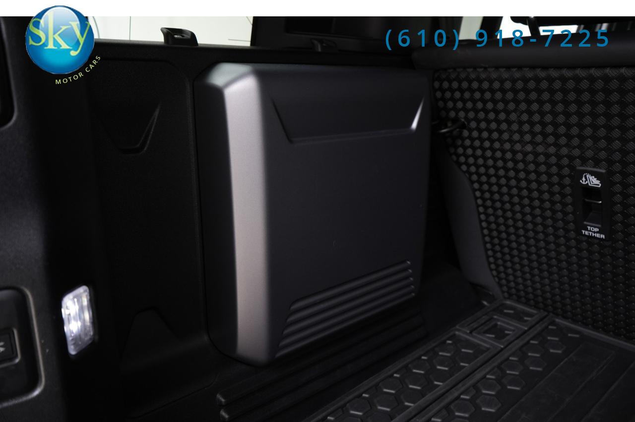 2023 Land Rover Defender 110 AWD V8 4WD West Chester PA