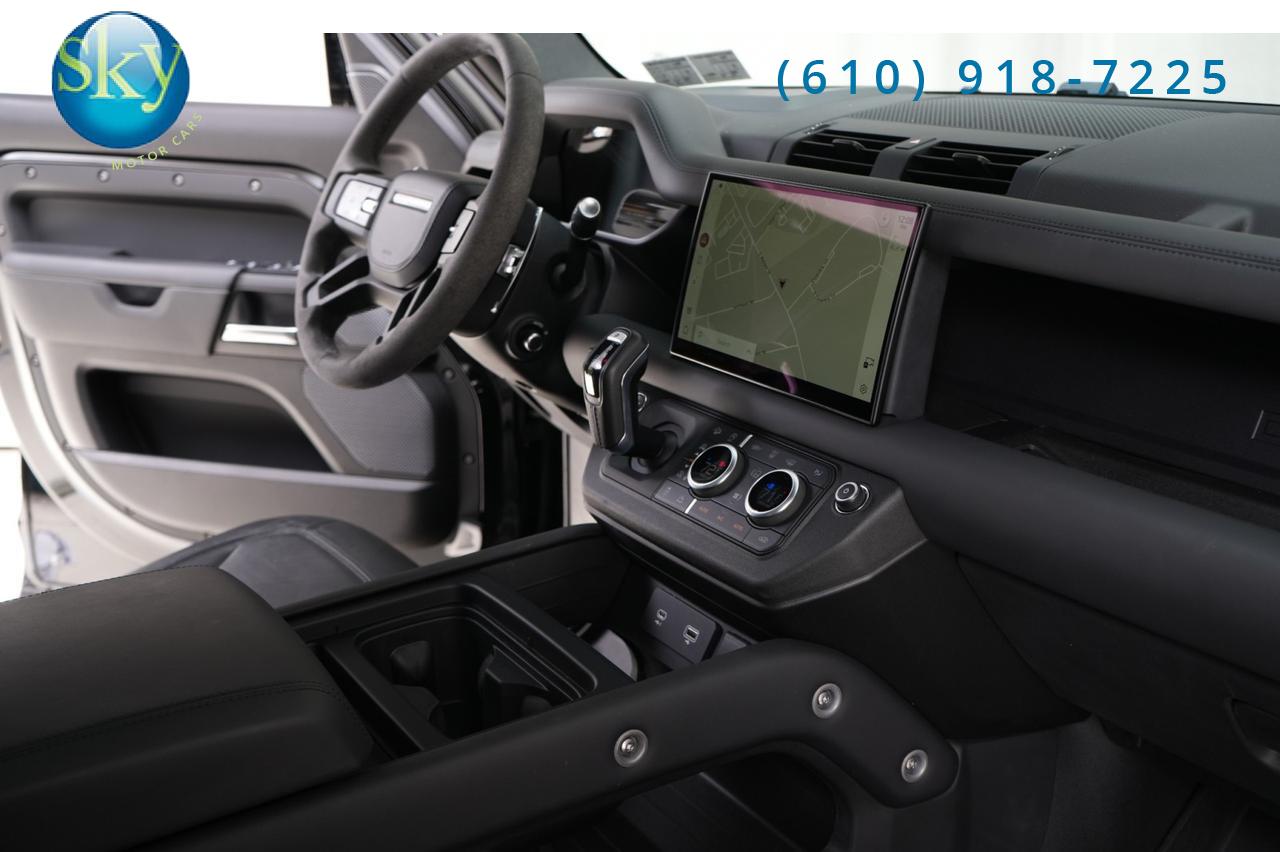 2023 Land Rover Defender 110 AWD V8 4WD West Chester PA