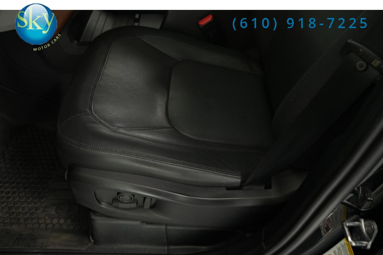 2023 Land Rover Defender 110 AWD X-Dynamic SE West Chester PA