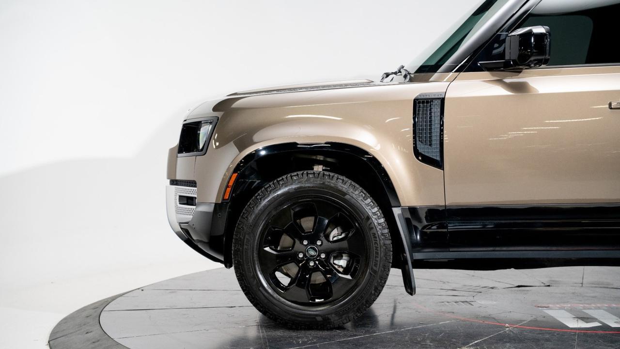 2023 Land Rover Defender 110 S Franklin TN