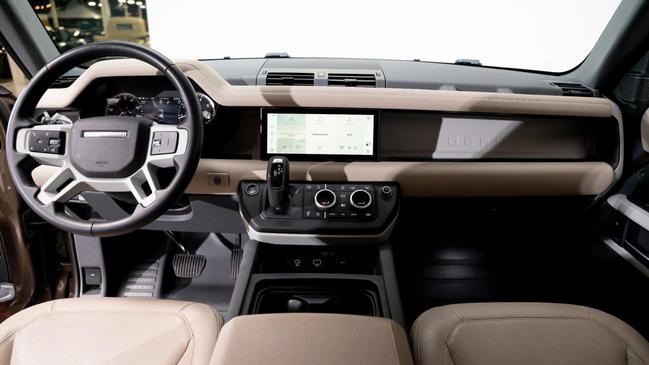 2023 Land Rover Defender 110 S Franklin TN