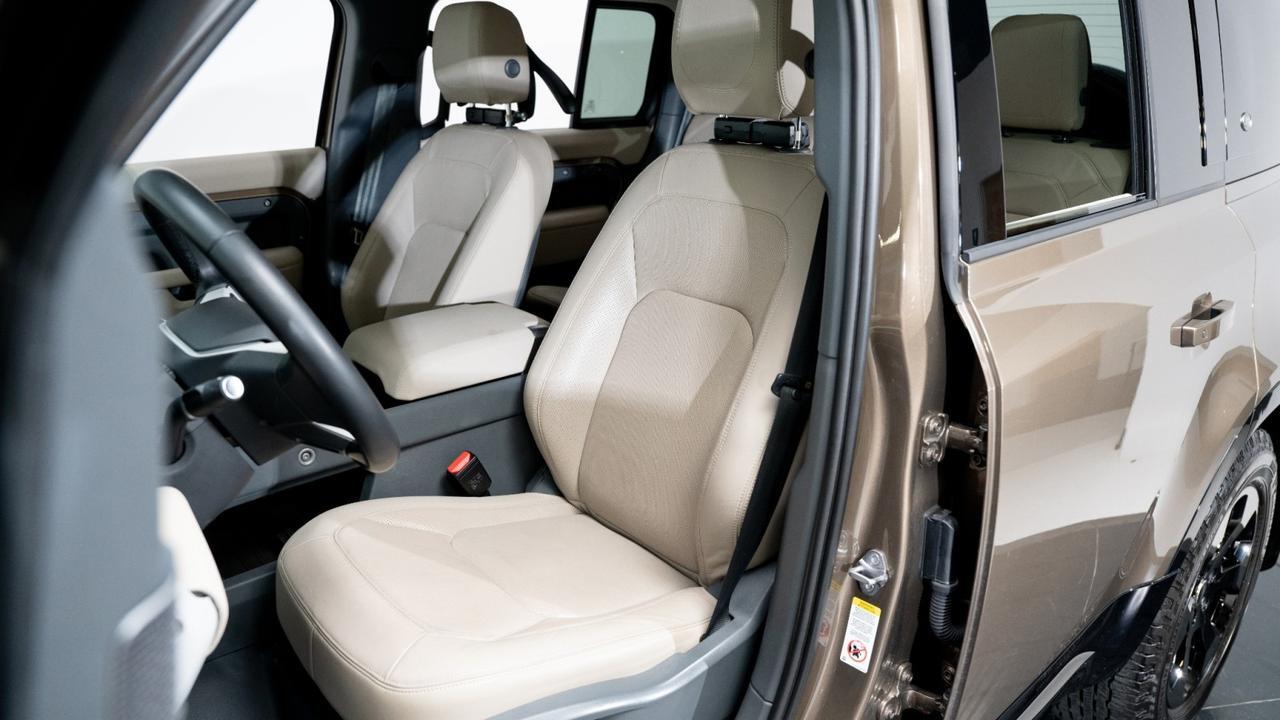 2023 Land Rover Defender 110 S Franklin TN