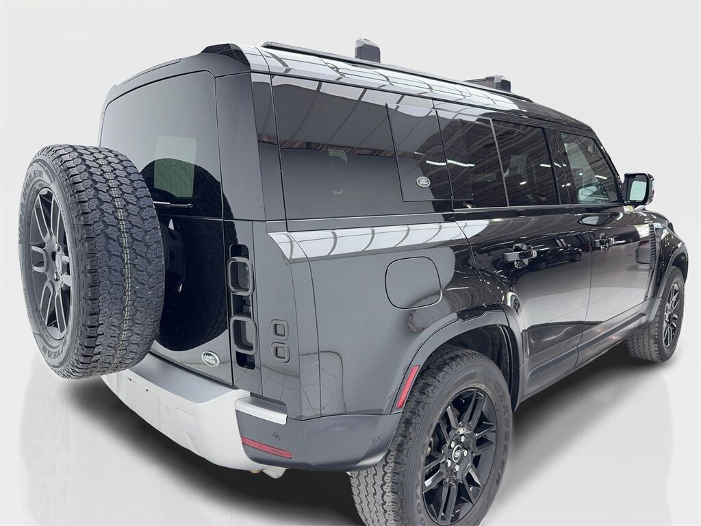 2023 Land Rover Defender 110 S NAV,CAM,PANO,HTD STS,BLIND SPOT,19&quot; WLS Plano TX