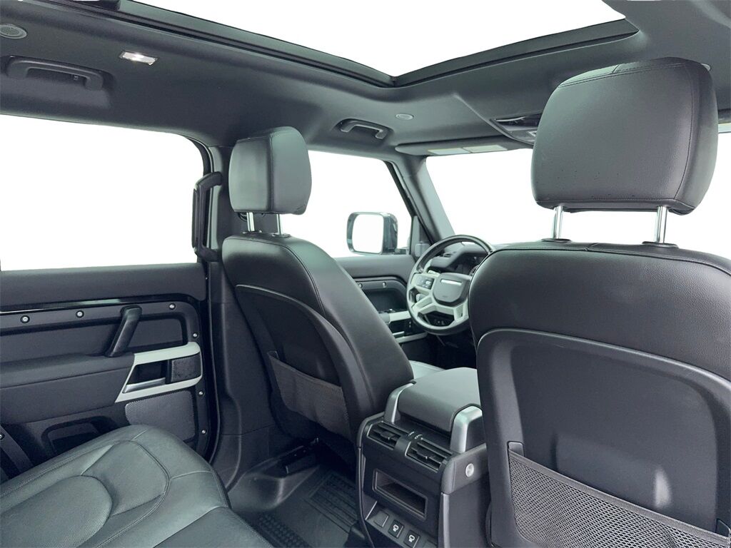2023 Land Rover Defender 110 S NAV,CAM,PANO,HTD STS,BLIND SPOT,19&quot; WLS Plano TX