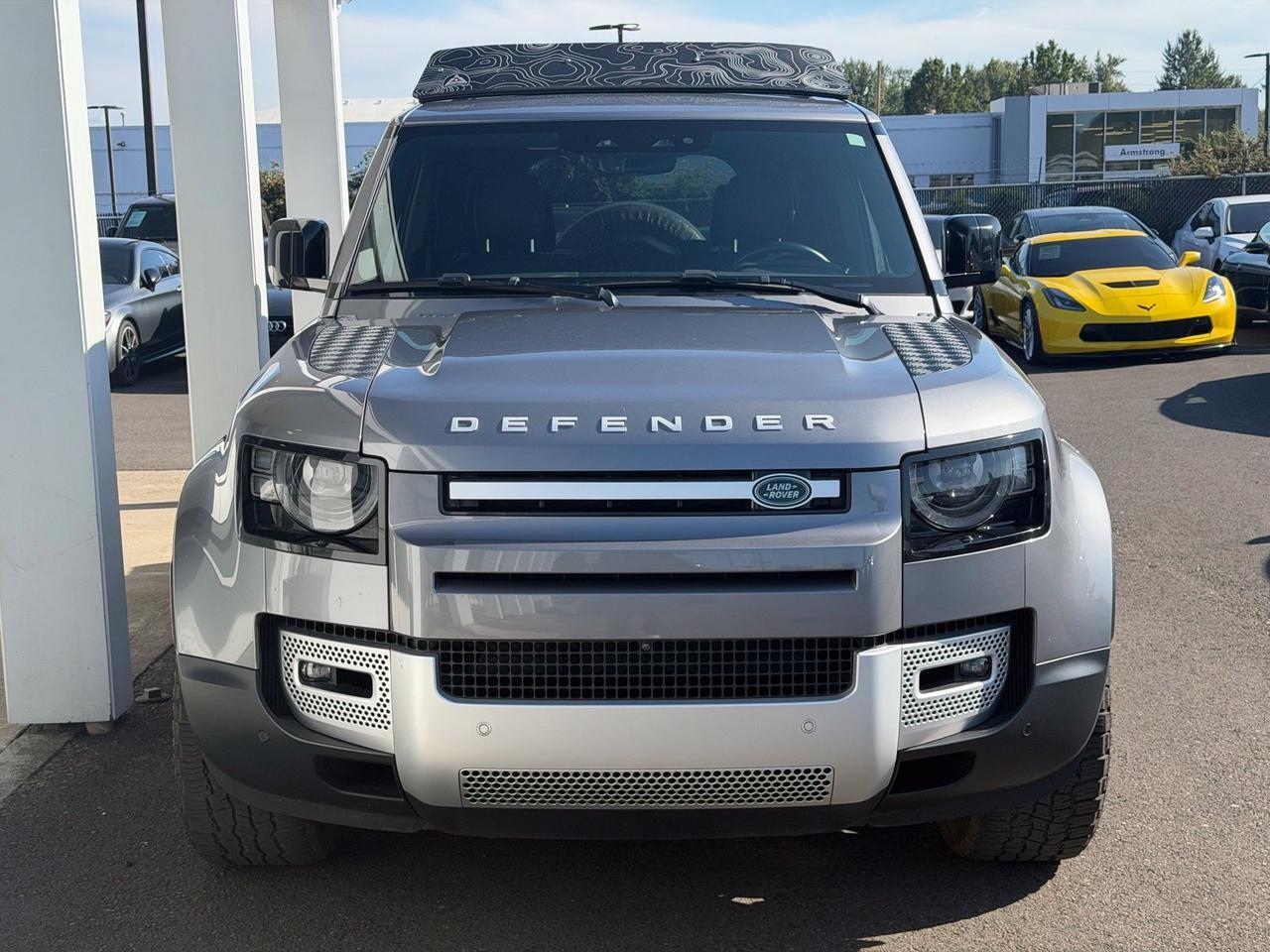 2023 Land Rover Defender 110 SE