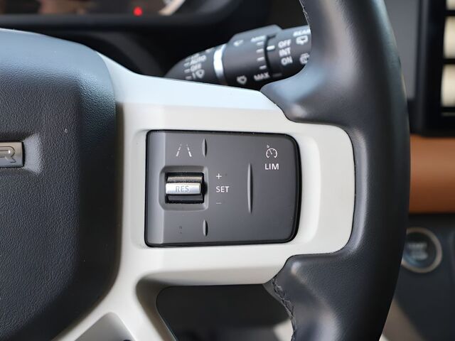 2023 Land Rover Defender 110 SE Oshkosh WI