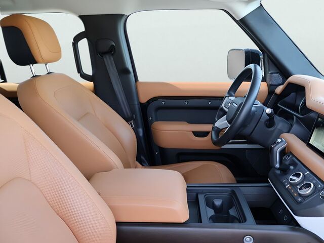 2023 Land Rover Defender 110 SE Oshkosh WI