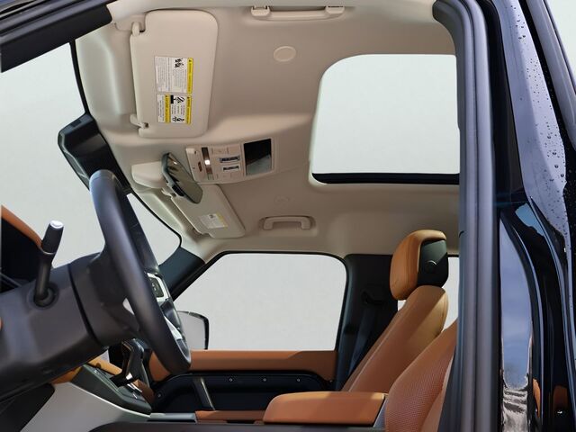 2023 Land Rover Defender 110 SE Oshkosh WI