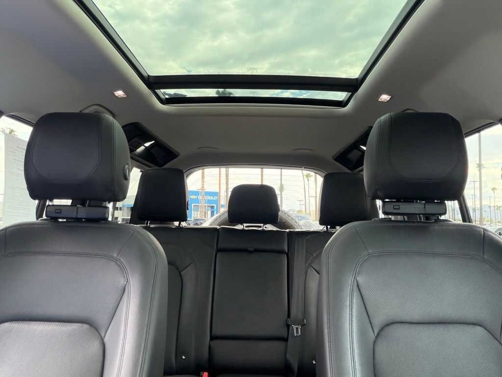 2023 Land Rover Defender 110 SE Tucson AZ