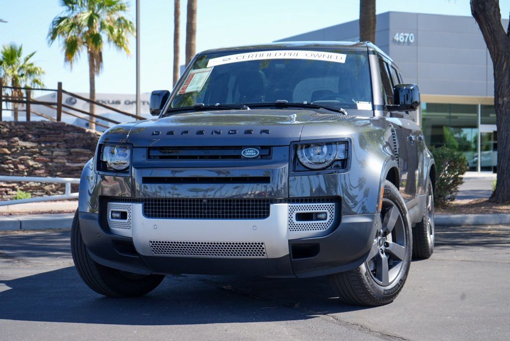 2023 Land Rover Defender 110 SE