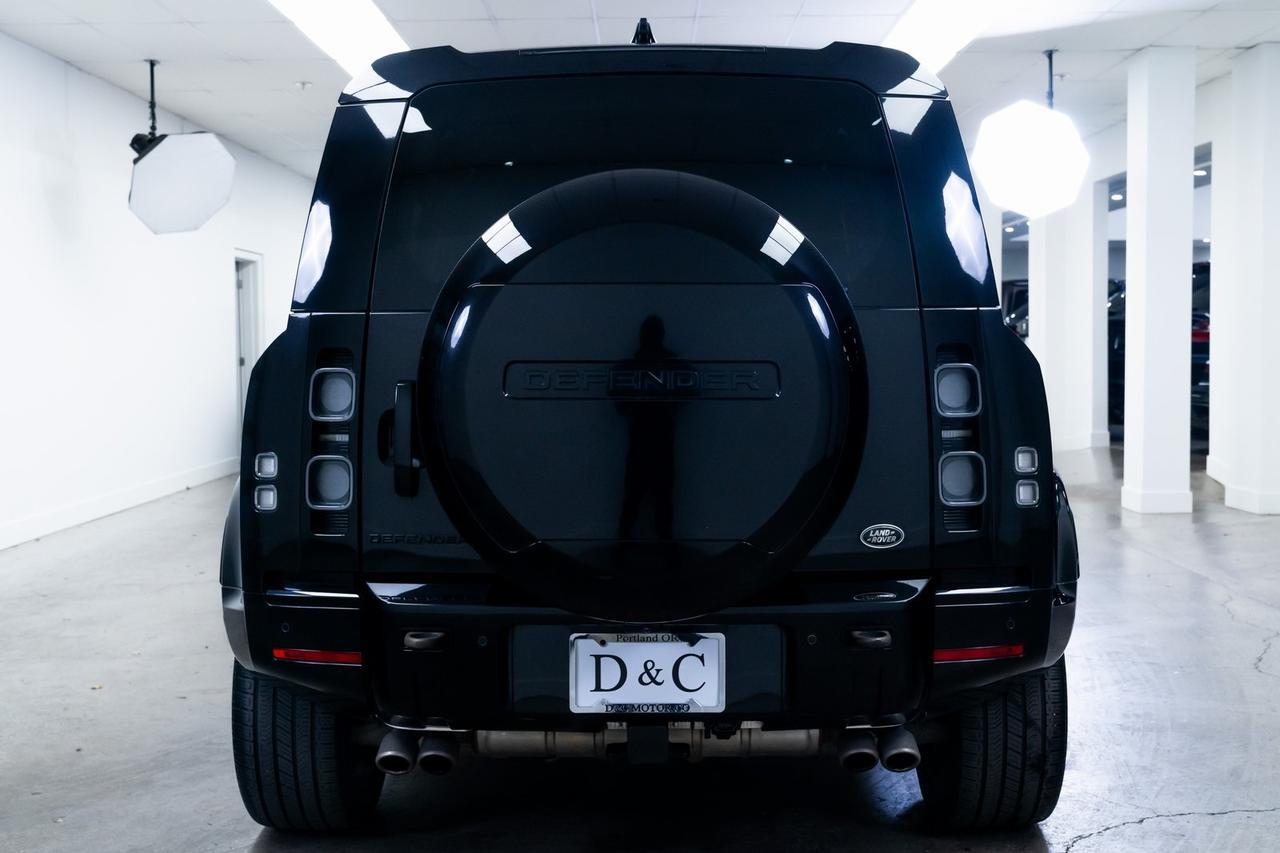 2023 Land Rover Defender 110 V8 1 Owner Vented Seats Adaptive Suspension Portland OR